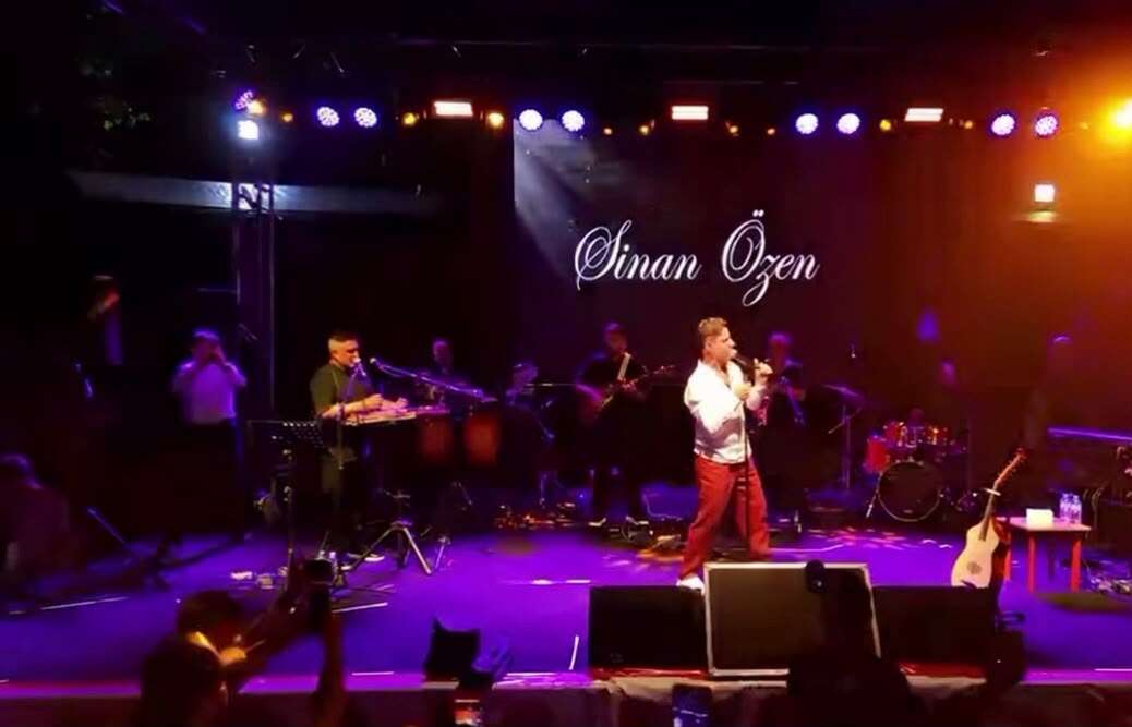 Kavaklıdere Belediyesi’nin Sinan Özen Konseri Yoğun İlgi Gördü 3
